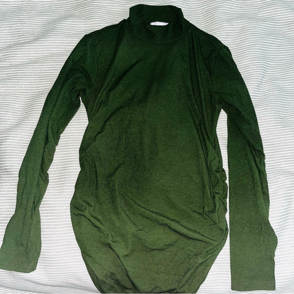 Green Turtleneck - Maternity - Size M